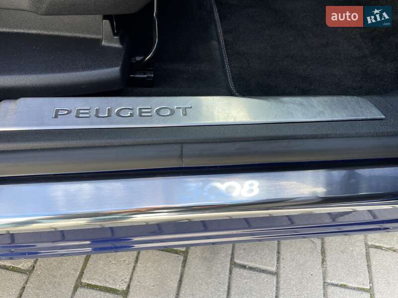 Позашляховик / Кросовер Peugeot 3008 2017 в Рівному фото 48 Позашляховик / Кросовер Peugeot 3008 2017 в Рівному
