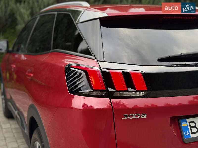 Внедорожник / Кроссовер Peugeot 3008 2017 в Городке