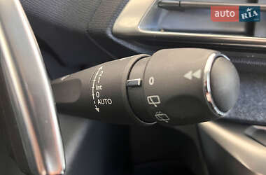 Внедорожник / Кроссовер Peugeot 3008 2019 в 