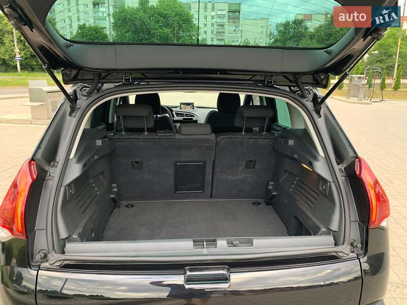 Позашляховик / Кросовер Peugeot 3008 2014 в Дрогобичі