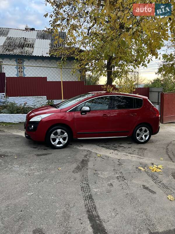 Внедорожник / Кроссовер Peugeot 3008 2010 в Джурине фото 19 Внедорожник / Кроссовер Peugeot 3008 2010 в Джурине