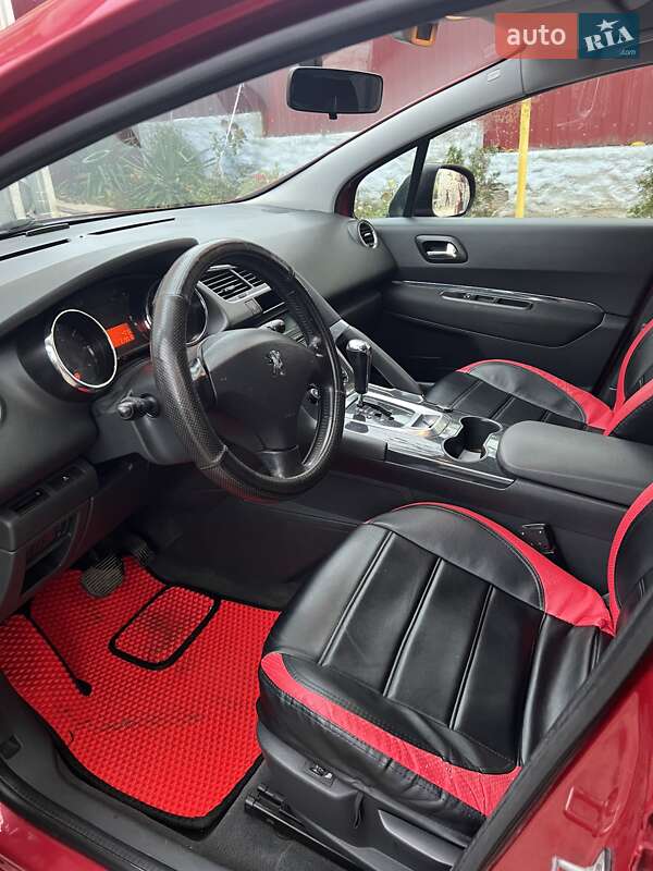 Внедорожник / Кроссовер Peugeot 3008 2010 в Джурине фото 21 Внедорожник / Кроссовер Peugeot 3008 2010 в Джурине