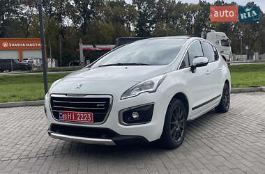 Позашляховик / Кросовер Peugeot 3008 2015 в Луцьку