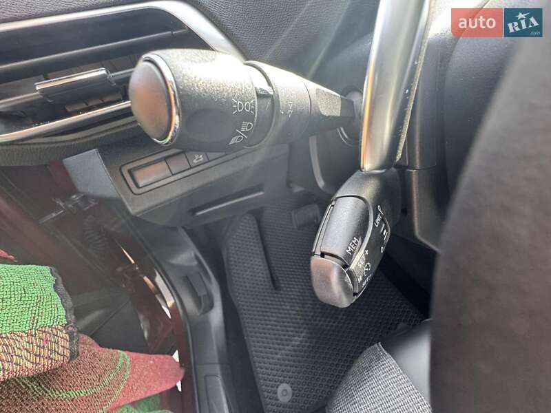 Позашляховик / Кросовер Peugeot 3008 2018 в Черкасах фото 10 Позашляховик / Кросовер Peugeot 3008 2018 в Черкасах