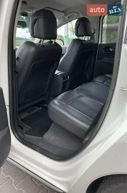 Внедорожник / Кроссовер Peugeot 3008 2011 в 