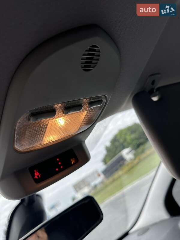 Внедорожник / Кроссовер Peugeot 3008 2012 в Львове