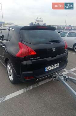 Внедорожник / Кроссовер Peugeot 3008 2010 в 