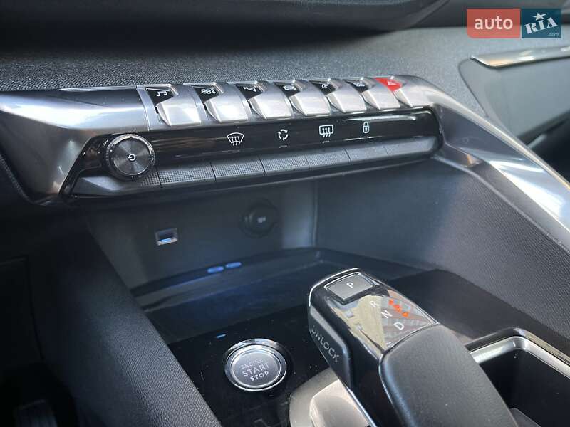 Внедорожник / Кроссовер Peugeot 3008 2020 в Тернополе фото 68 Внедорожник / Кроссовер Peugeot 3008 2020 в Тернополе