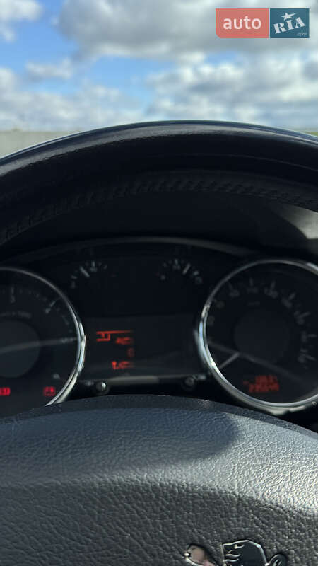 Внедорожник / Кроссовер Peugeot 3008 2012 в Львове