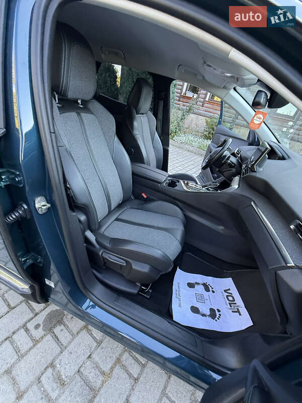 Внедорожник / Кроссовер Peugeot 3008 2022 в Ивано-Франковске