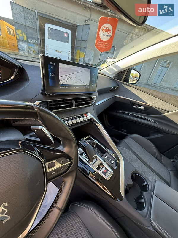 Внедорожник / Кроссовер Peugeot 3008 2022 в Ивано-Франковске