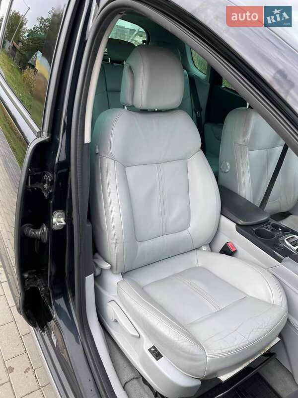 Позашляховик / Кросовер Peugeot 3008 2010 в Рівному