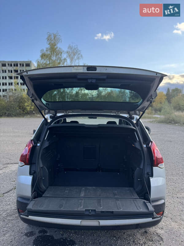 Внедорожник / Кроссовер Peugeot 3008 2014 в Львове