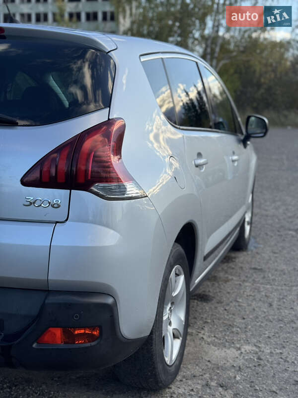 Внедорожник / Кроссовер Peugeot 3008 2014 в Львове