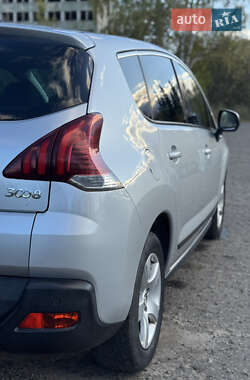 Внедорожник / Кроссовер Peugeot 3008 2014 в 
