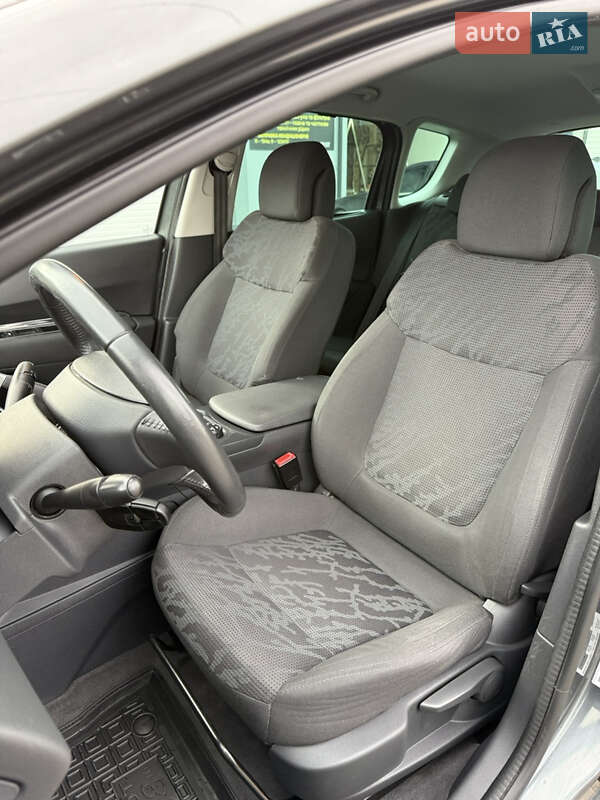 Внедорожник / Кроссовер Peugeot 3008 2012 в Луцке