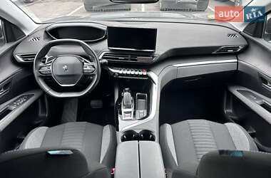 Внедорожник / Кроссовер Peugeot 3008 2022 в 
