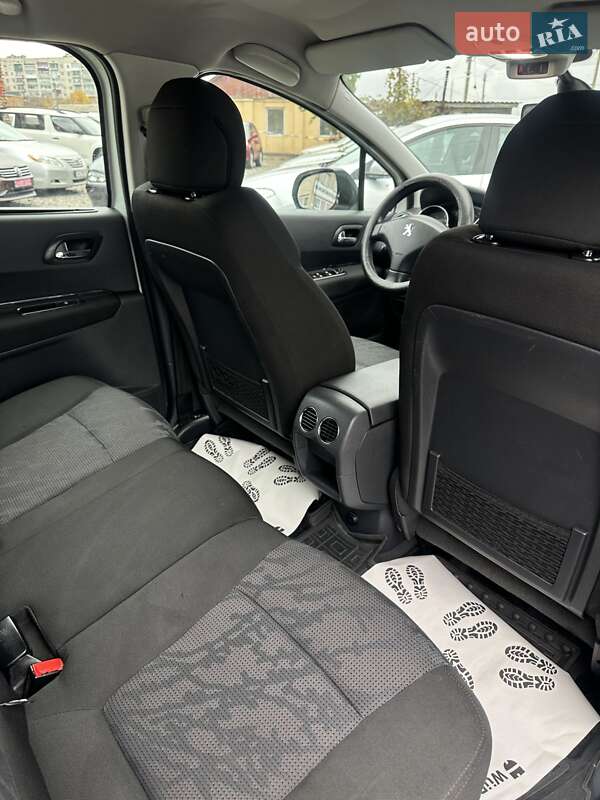 Внедорожник / Кроссовер Peugeot 3008 2010 в Смеле фото 14 Внедорожник / Кроссовер Peugeot 3008 2010 в Смеле