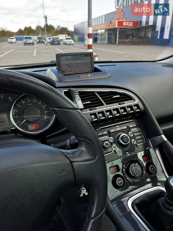 Позашляховик / Кросовер Peugeot 3008 2010 в Дубні