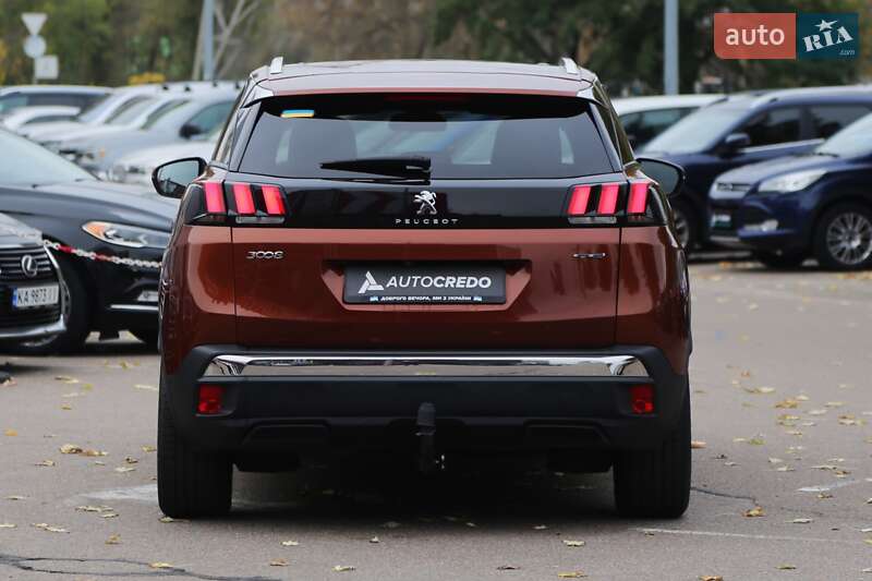 Внедорожник / Кроссовер Peugeot 3008 2016 в Киеве