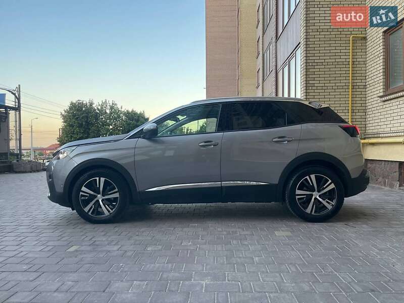 Внедорожник / Кроссовер Peugeot 3008 2020 в Киеве
