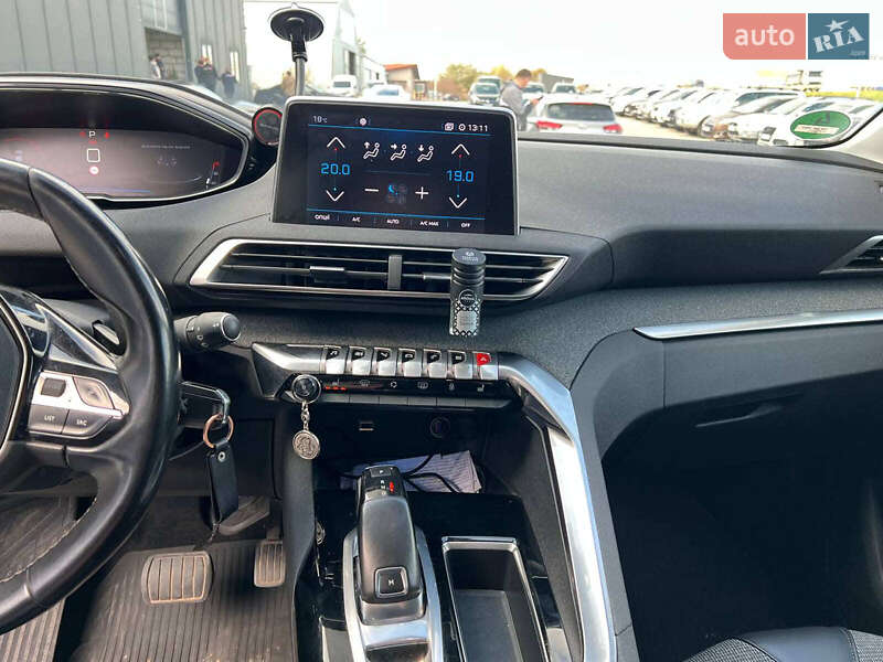 Внедорожник / Кроссовер Peugeot 3008 2017 в Львове