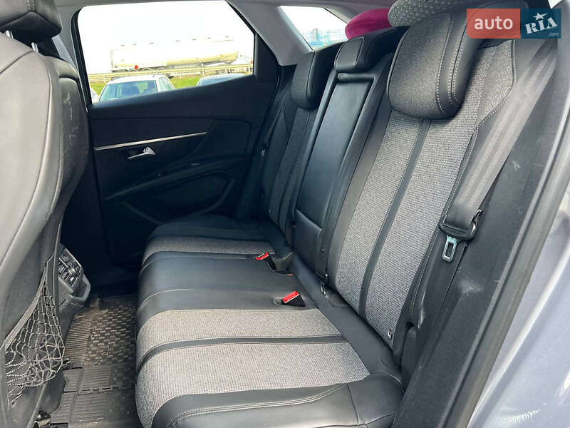 Внедорожник / Кроссовер Peugeot 3008 2017 в Львове