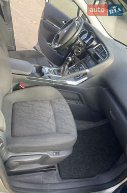 Внедорожник / Кроссовер Peugeot 3008 2013 в 