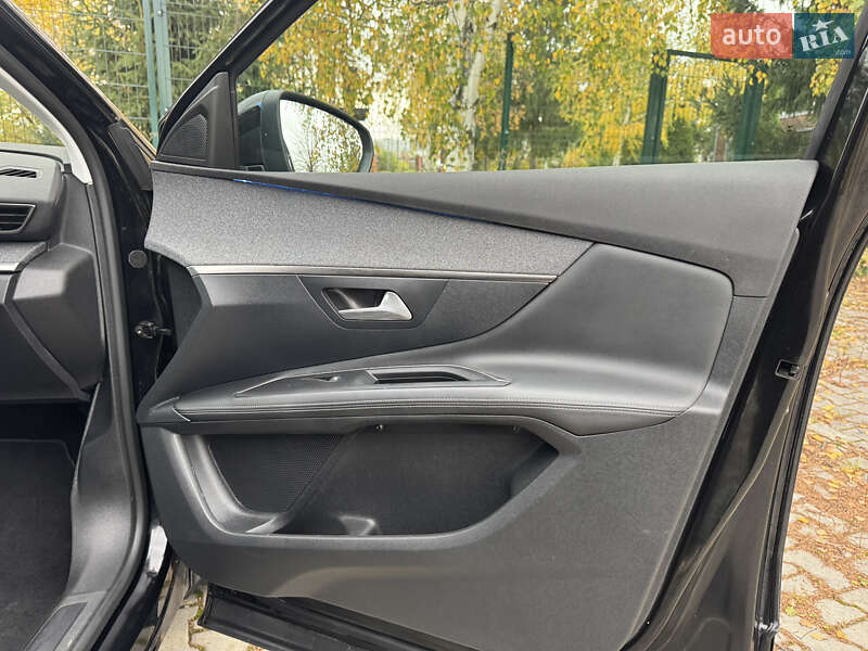 Внедорожник / Кроссовер Peugeot 3008 2020 в Стрые фото 35 Внедорожник / Кроссовер Peugeot 3008 2020 в Стрые