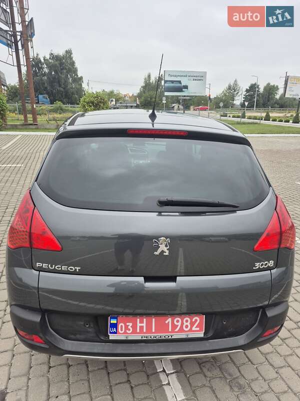 Позашляховик / Кросовер Peugeot 3008 2013 в Львові фото 18 Позашляховик / Кросовер Peugeot 3008 2013 в Львові