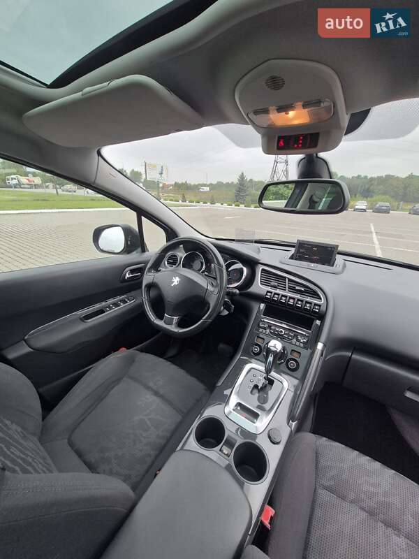 Позашляховик / Кросовер Peugeot 3008 2013 в Львові фото 28 Позашляховик / Кросовер Peugeot 3008 2013 в Львові