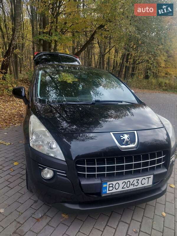 Внедорожник / Кроссовер Peugeot 3008 2010 в Кременце