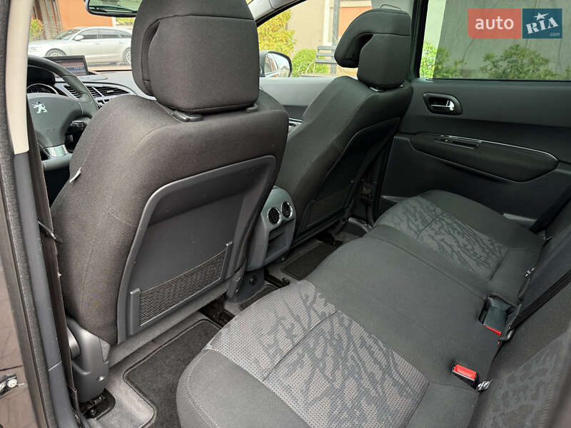 Внедорожник / Кроссовер Peugeot 3008 2011 в Стрые фото 64 Внедорожник / Кроссовер Peugeot 3008 2011 в Стрые