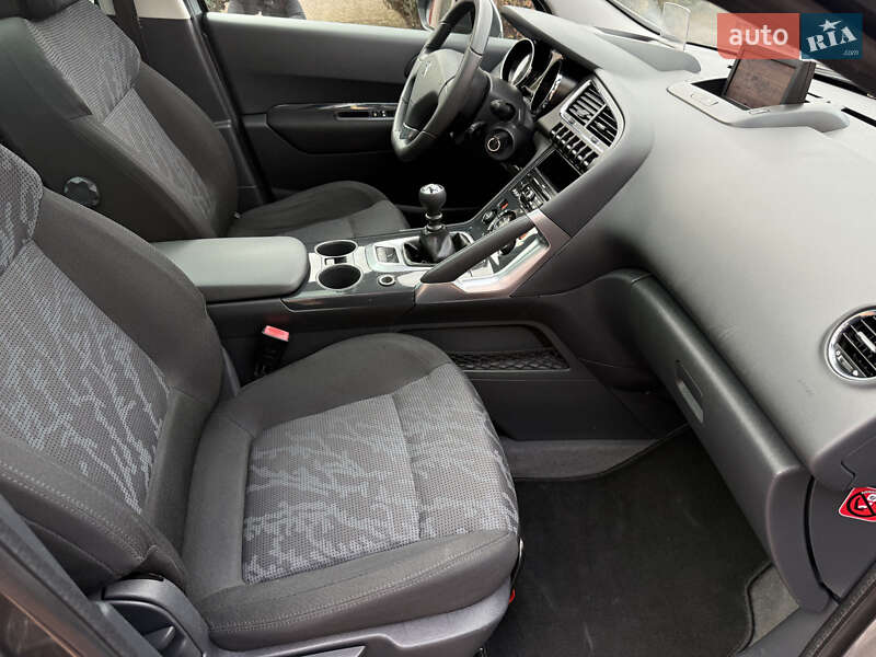 Внедорожник / Кроссовер Peugeot 3008 2011 в Стрые фото 75 Внедорожник / Кроссовер Peugeot 3008 2011 в Стрые