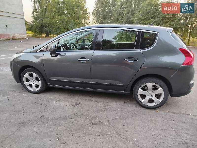 Внедорожник / Кроссовер Peugeot 3008 2010 в Ровно