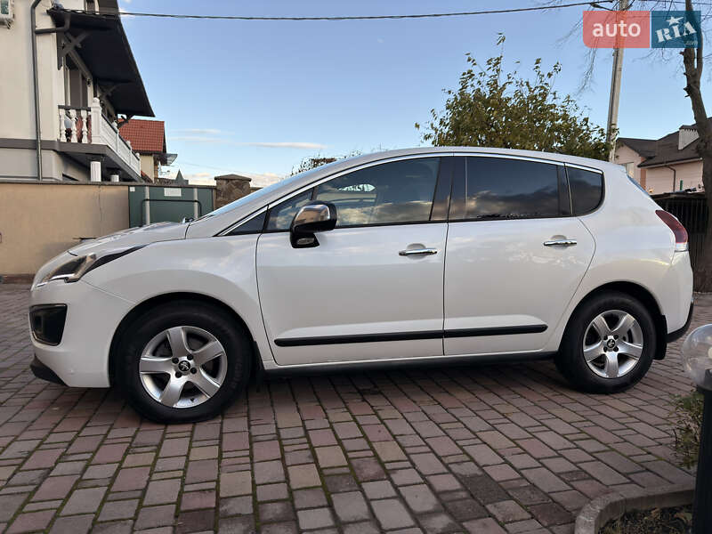 Внедорожник / Кроссовер Peugeot 3008 2015 в Ивано-Франковске