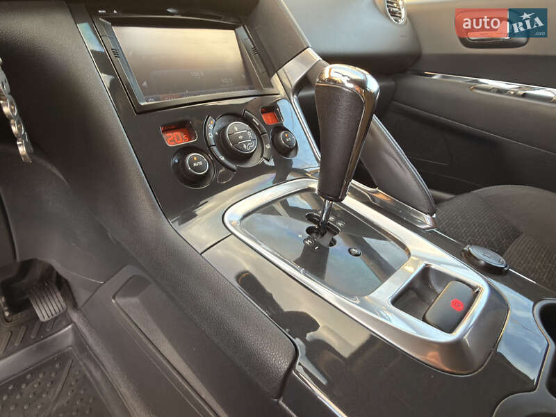 Внедорожник / Кроссовер Peugeot 3008 2015 в Ивано-Франковске