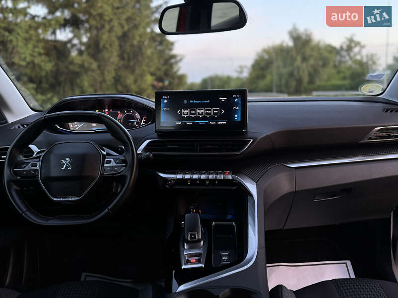 Внедорожник / Кроссовер Peugeot 3008 2021 в Дубно