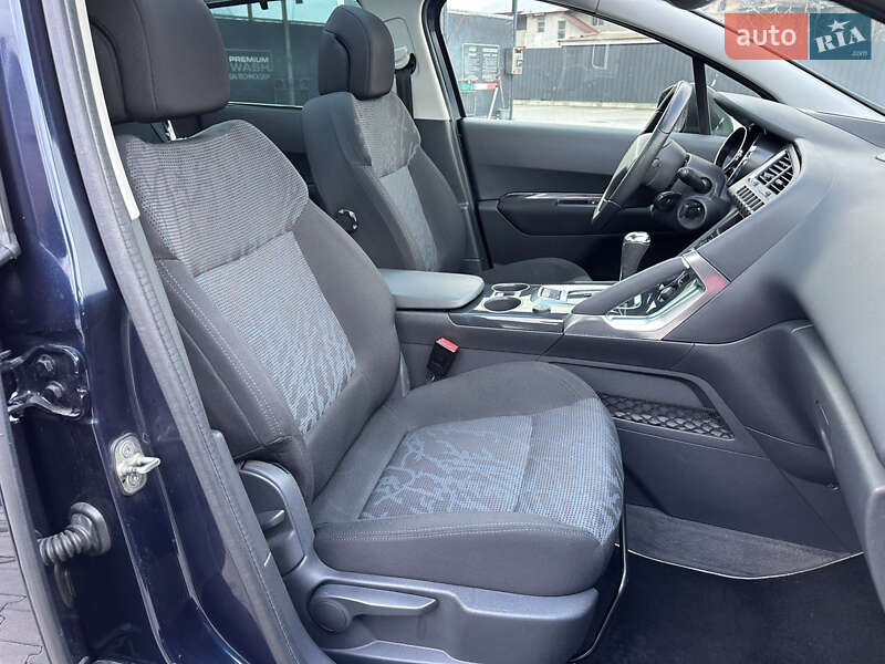 Позашляховик / Кросовер Peugeot 3008 2011 в Луцьку