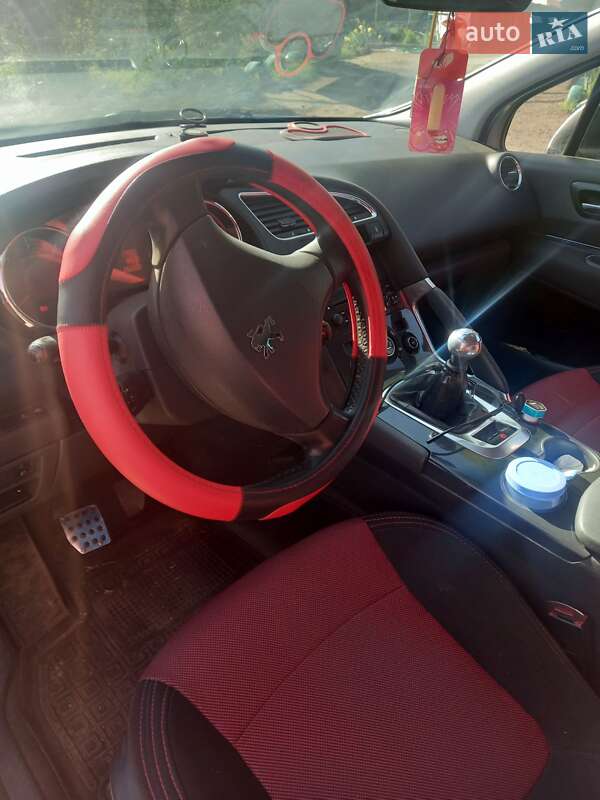 Внедорожник / Кроссовер Peugeot 3008 2009 в Первомайске фото 2 Внедорожник / Кроссовер Peugeot 3008 2009 в Первомайске