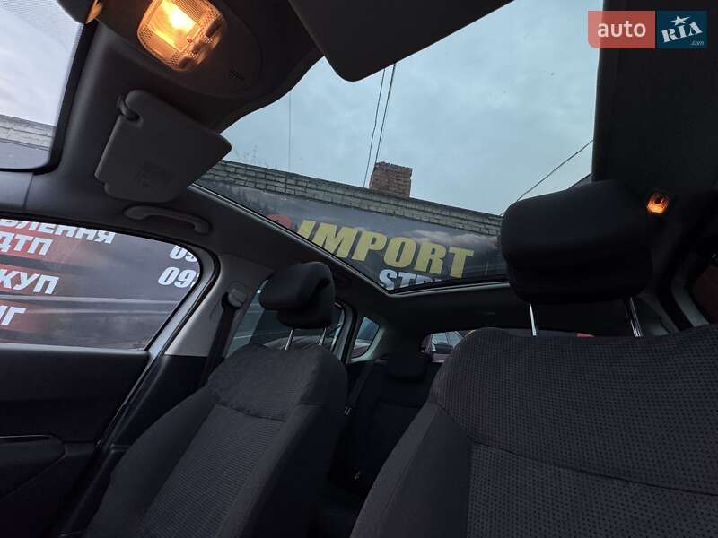 Позашляховик / Кросовер Peugeot 3008 2011 в Стрию