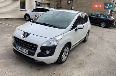 Внедорожник / Кроссовер Peugeot 3008 2011 в Киеве
