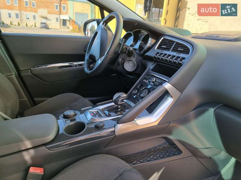 Позашляховик / Кросовер Peugeot 3008 2013 в Рівному