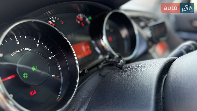 Внедорожник / Кроссовер Peugeot 3008 2010 в Ивано-Франковске