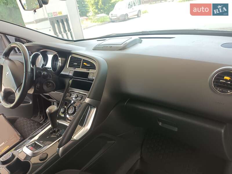 Внедорожник / Кроссовер Peugeot 3008 2014 в Житомире фото 28 Внедорожник / Кроссовер Peugeot 3008 2014 в Житомире