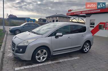 Внедорожник / Кроссовер Peugeot 3008 2010 в Ужгороде