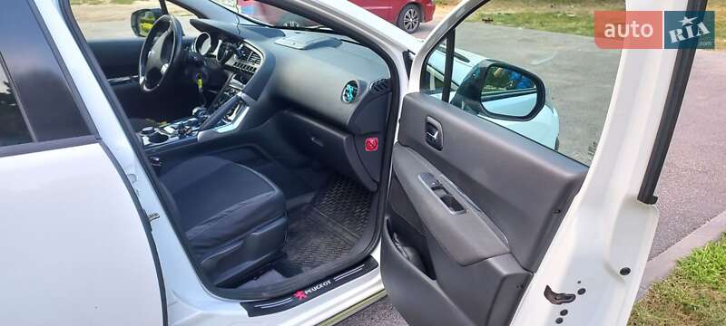 Внедорожник / Кроссовер Peugeot 3008 2014 в Днепре