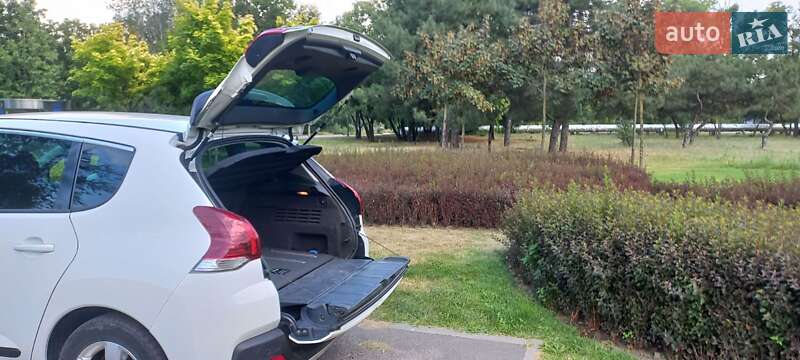 Внедорожник / Кроссовер Peugeot 3008 2014 в Днепре