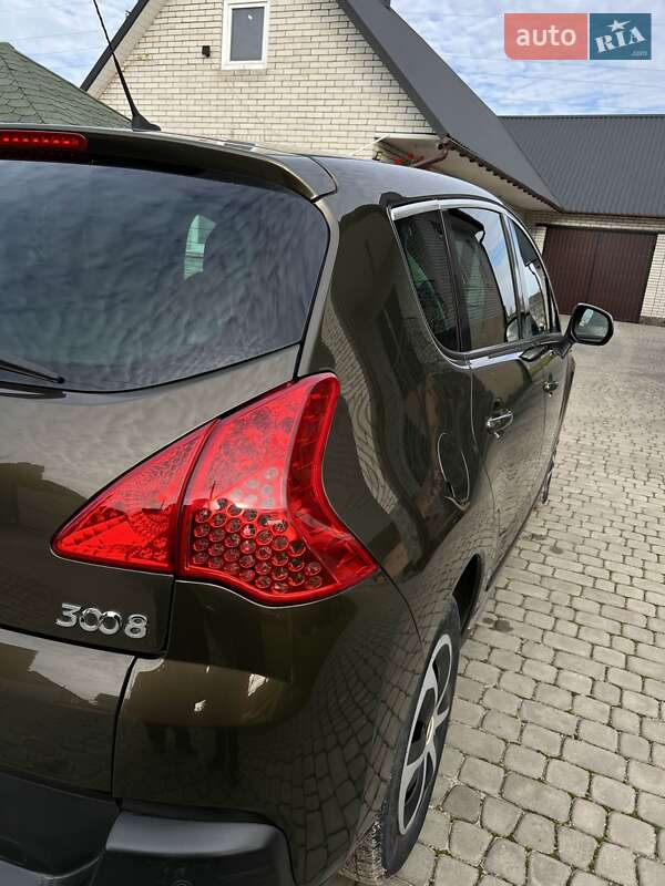 Внедорожник / Кроссовер Peugeot 3008 2010 в Шацке