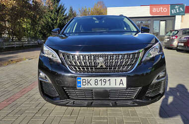 Позашляховик / Кросовер Peugeot 3008 2018 в Рівному
